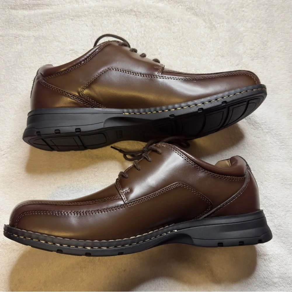 Dockers Men’s Trustee Leather Cap Toe Dress Oxford Shoes – Brown – Size 11M